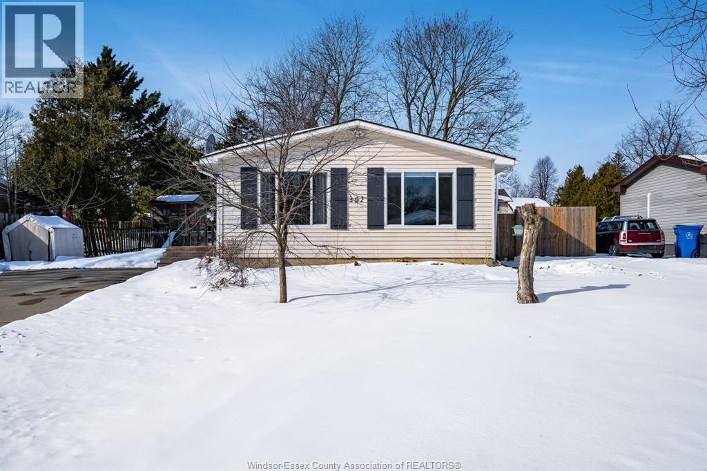 302 Summerset AVENUE