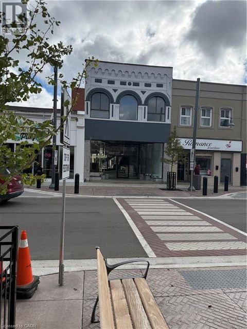 516 DUNDAS Street Woodstock ON N4S1C5