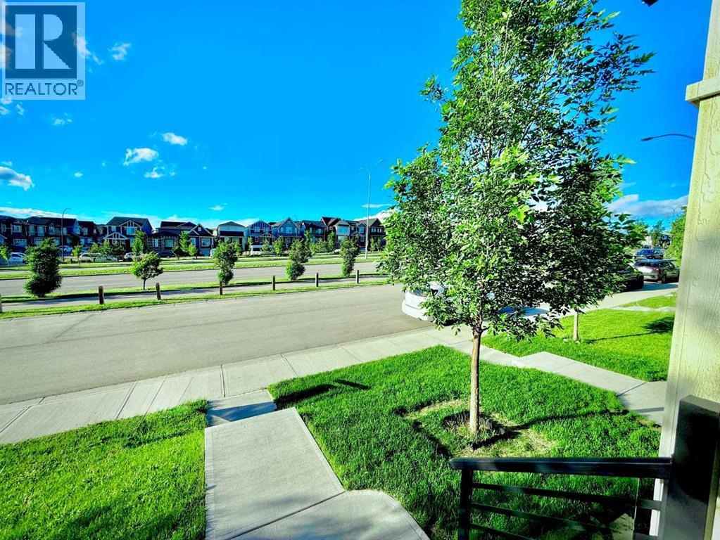 189 Carringvue Way NW