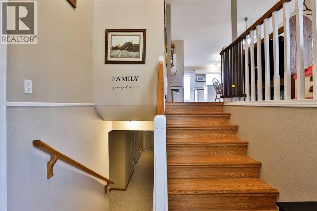 263 Red Crow Boulevard W