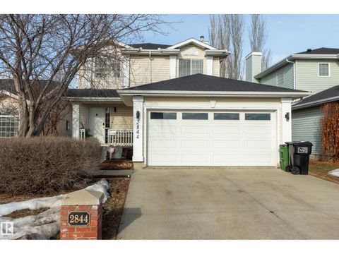 2844 40B AV NW Edmonton AB T6T1L8
