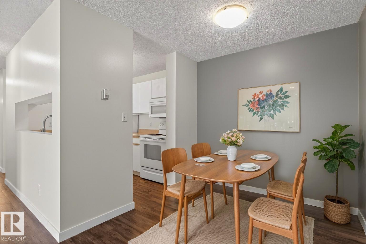 #430 2520 50 ST NW