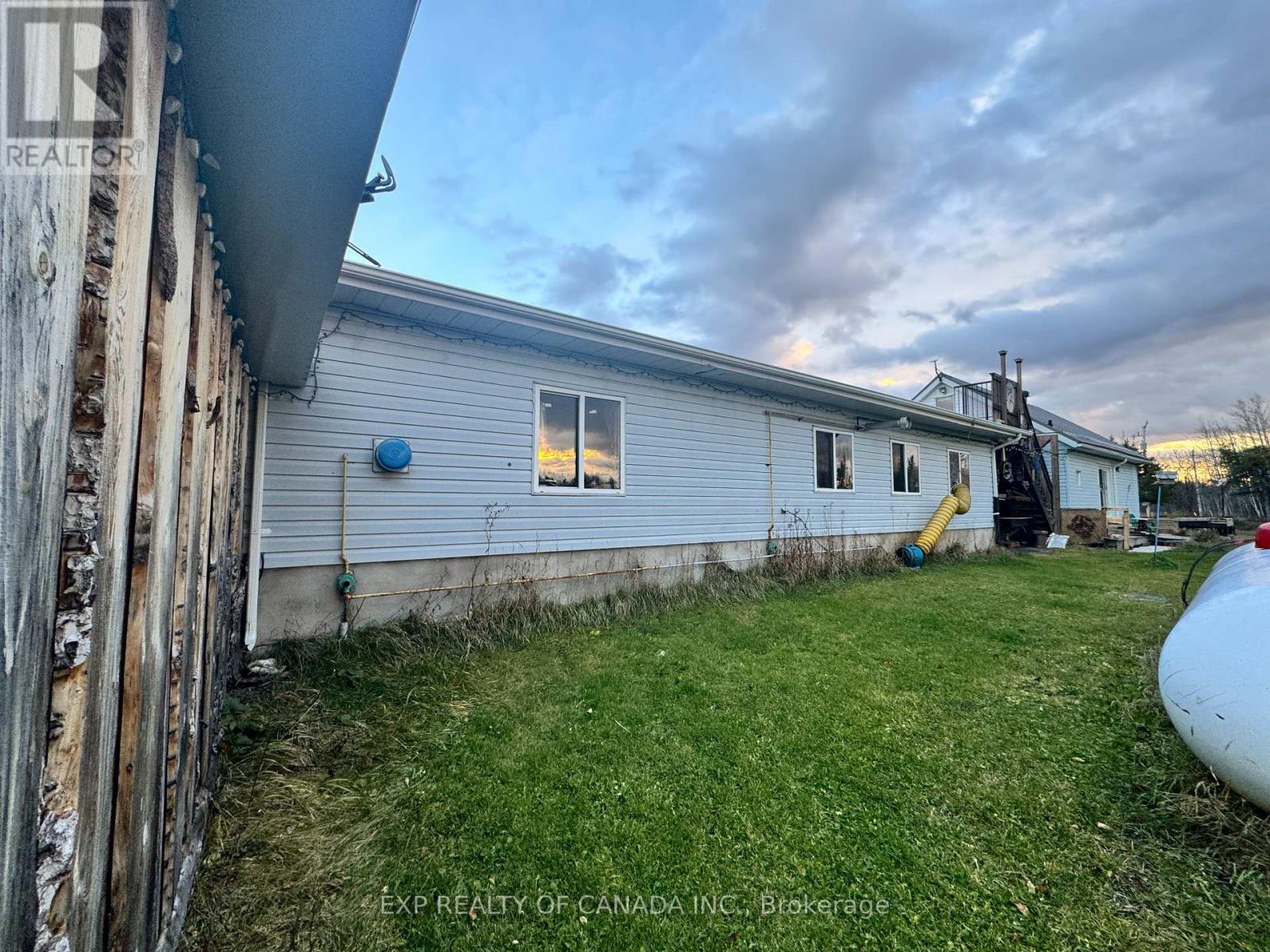 5980 HIGHWAY 101 HIGHWAY W