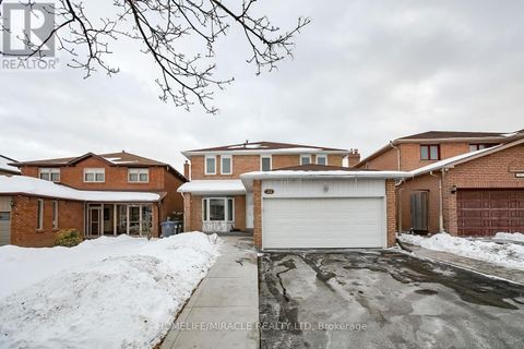 25 OAKLEA BOULEVARD Brampton (Fletcher's Creek South) ON L6Y4H7
