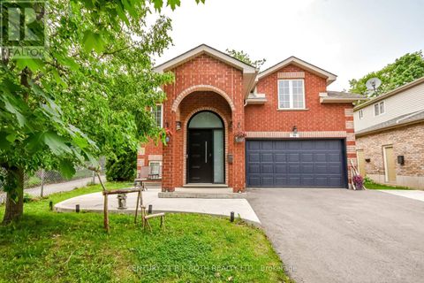 56 MONIQUE CRESCENT Barrie (East Bayfield) ON L4M6Y4