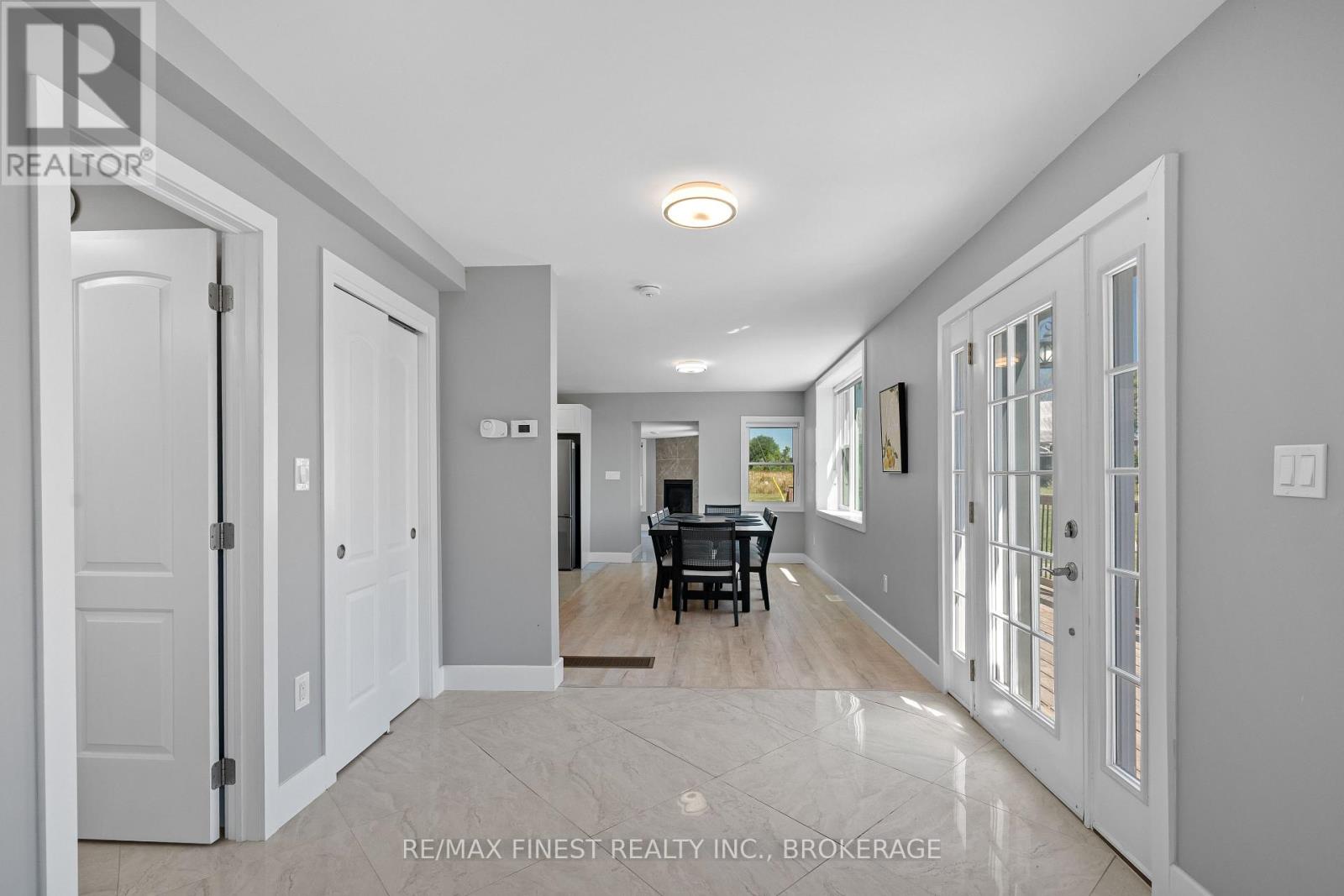 2405 MCINTYRE ROAD