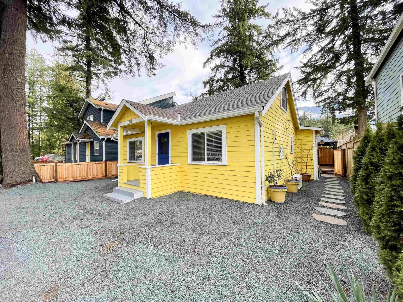 298 HEMLOCK STREET|Cultus Lake North