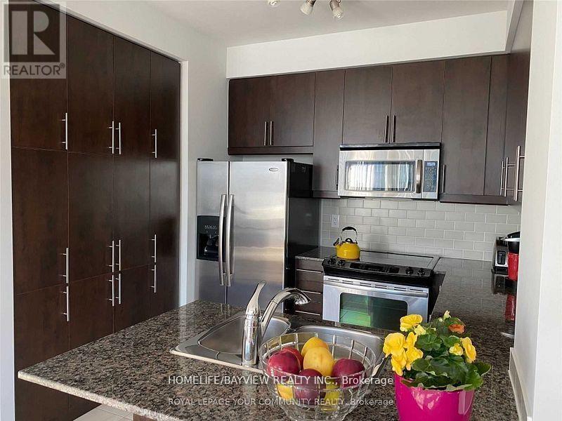 1910 - 18 HOLMES AVENUE