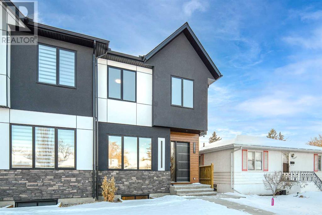 2827 Cochrane Road NW