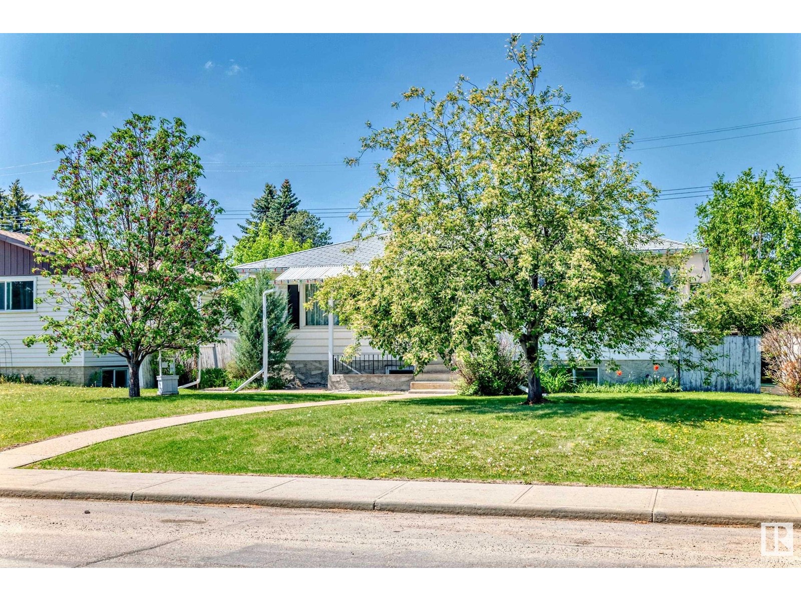 13540 119 ST NW