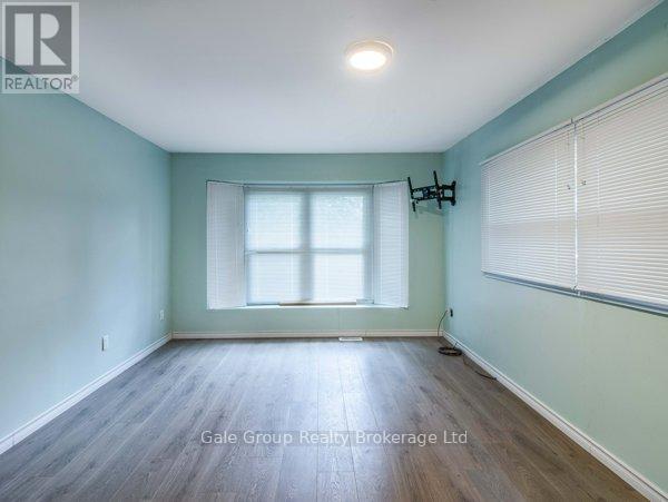 806201 OXFORD RD 29 ROAD N