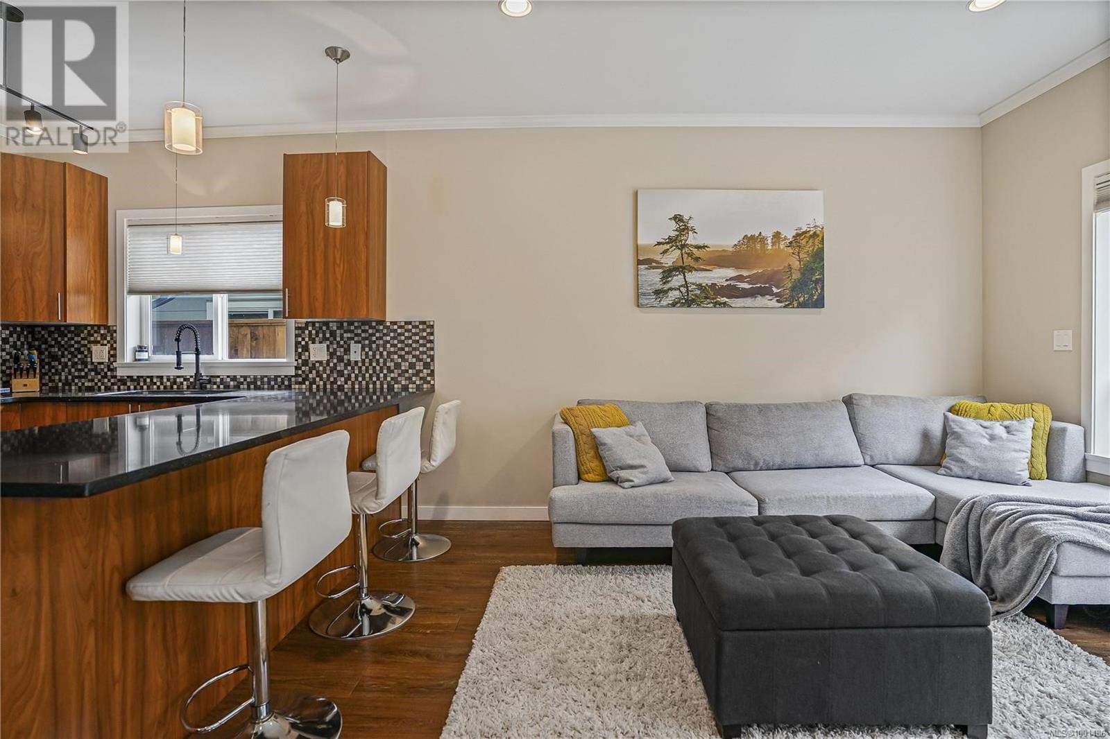 2919 Burlington Cres