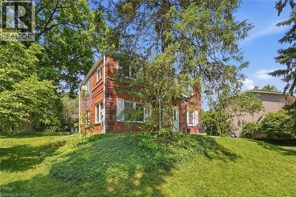 214 WEST RIVER Road