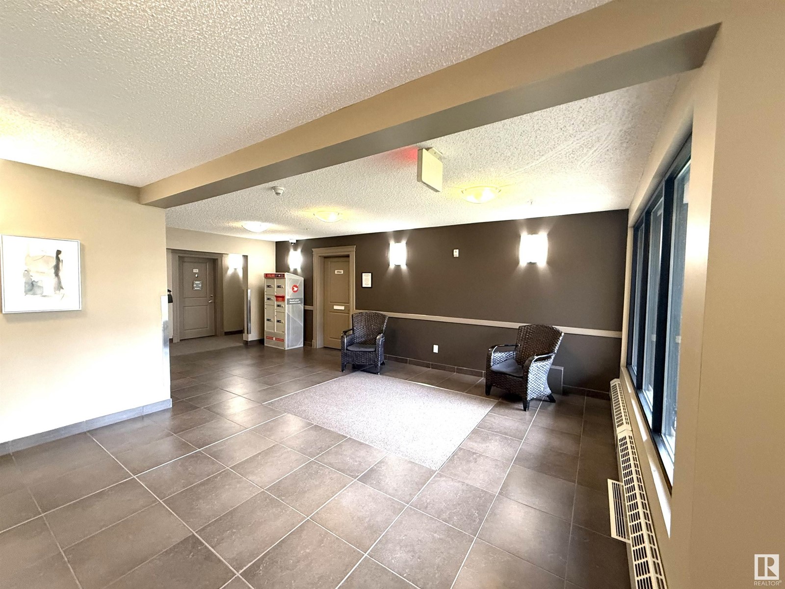 #407 13908 136 ST NW