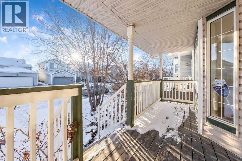 154 Bridleridge Circle SW