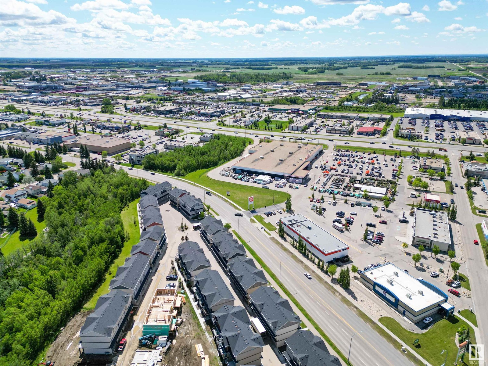 6 MCLEOD AV