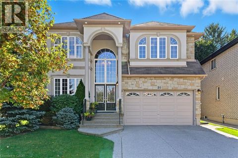 20 LORUPE Court Ancaster ON L9G0C8