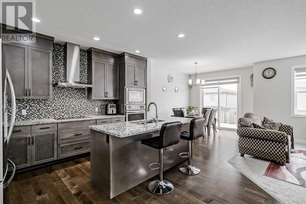 55 Walden Place SE