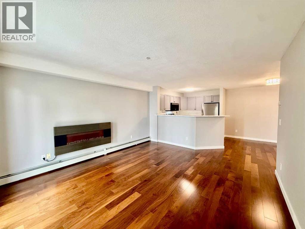 1212, 2518 Fish Creek Boulevard SW