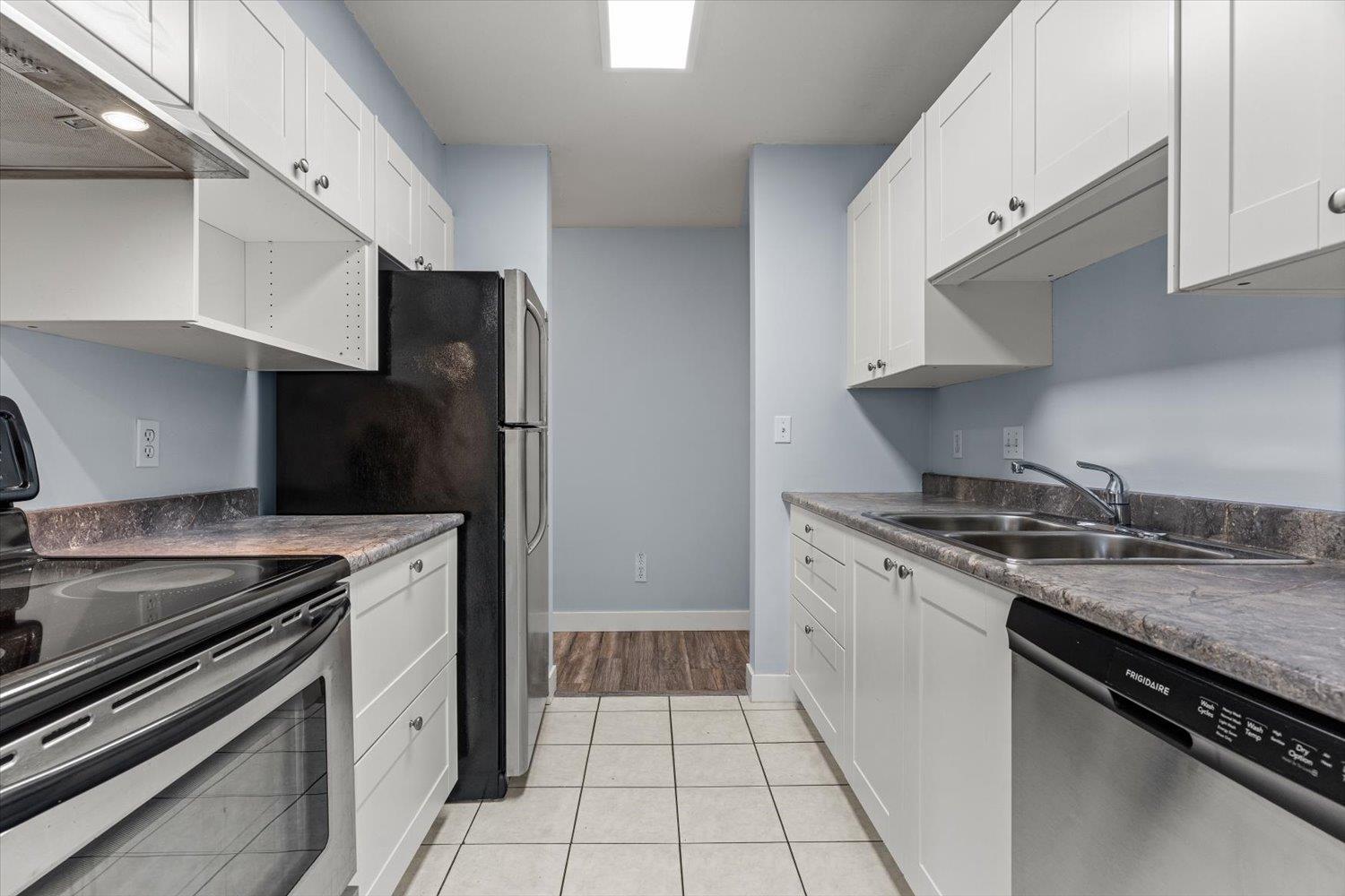 210 45222 WATSON ROAD|Garrison Crossing