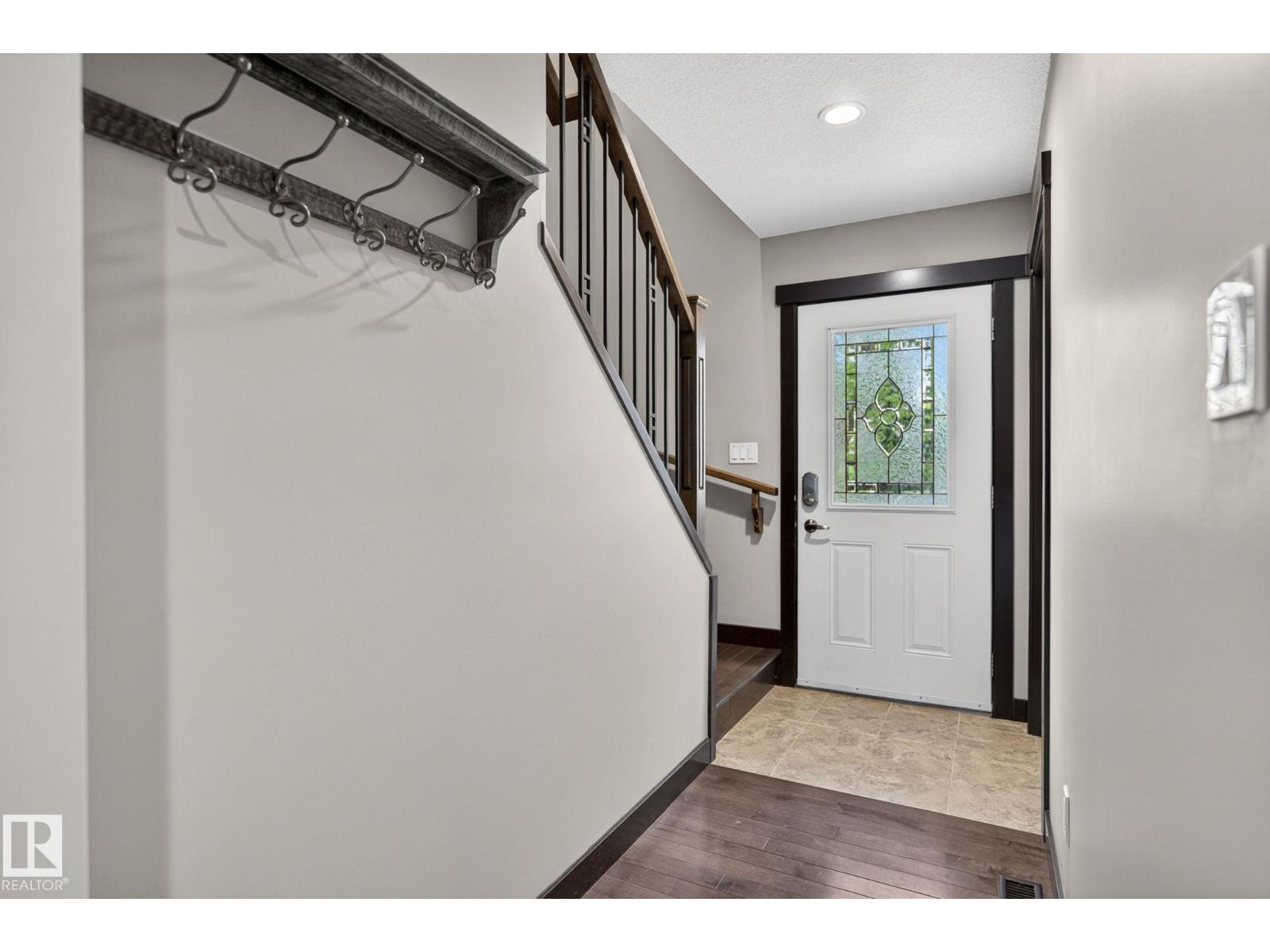 8506 80 AV NW