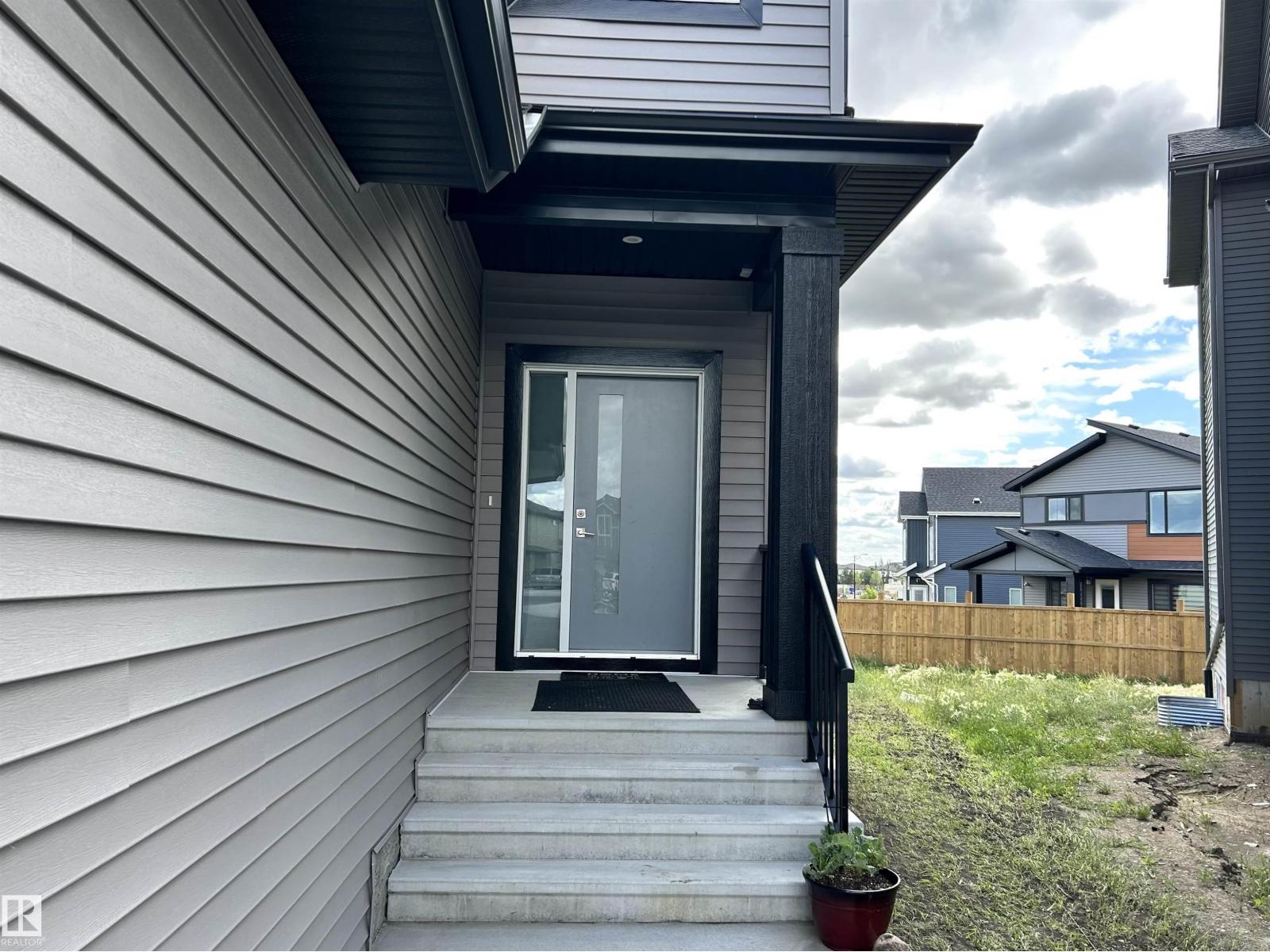 4509 170A AV NW