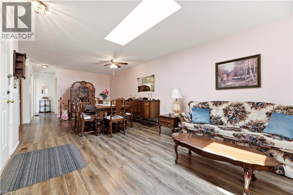 1030 COLBORNE Street E Unit# 19