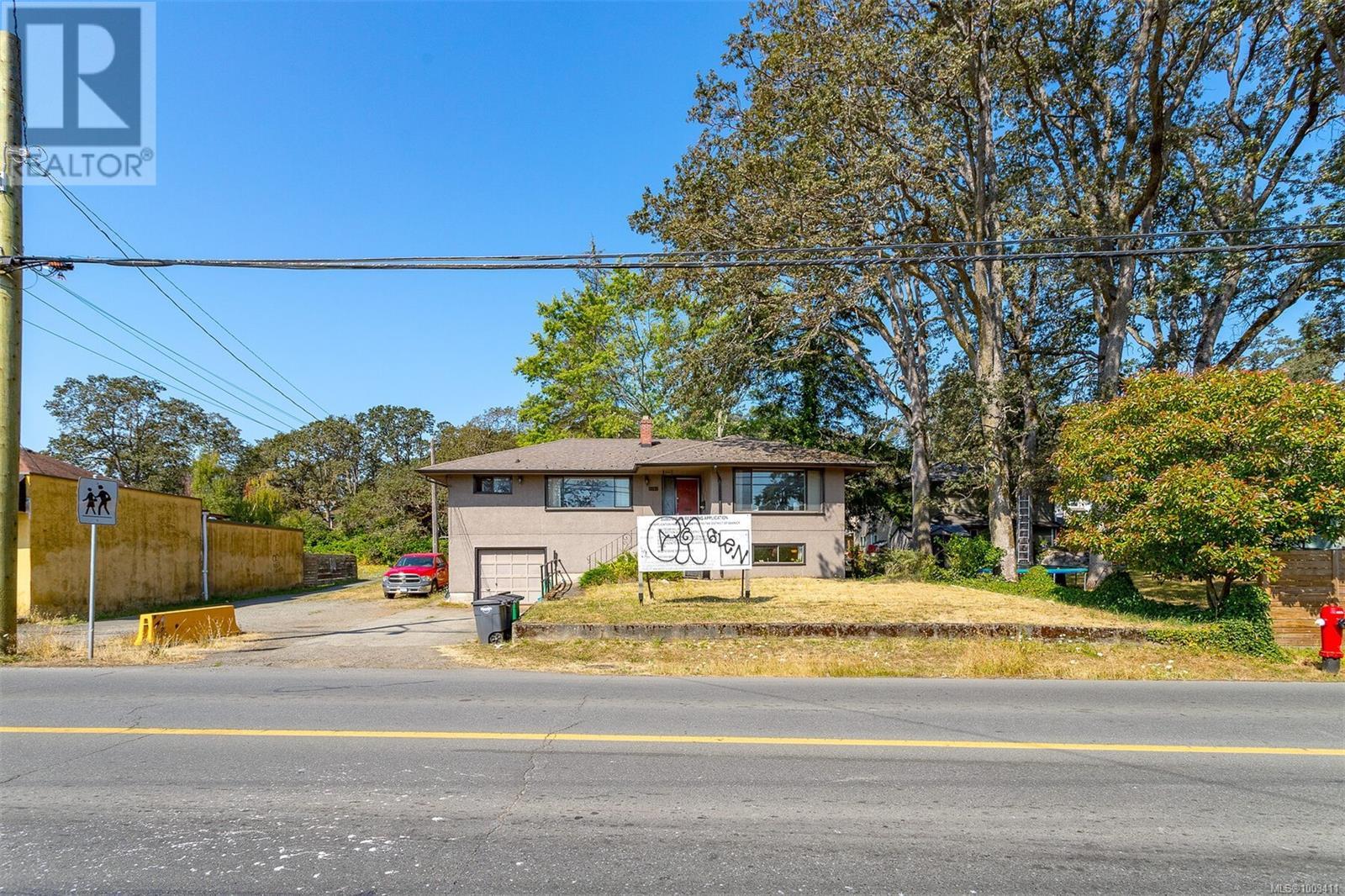3494 Cedar Hill Rd