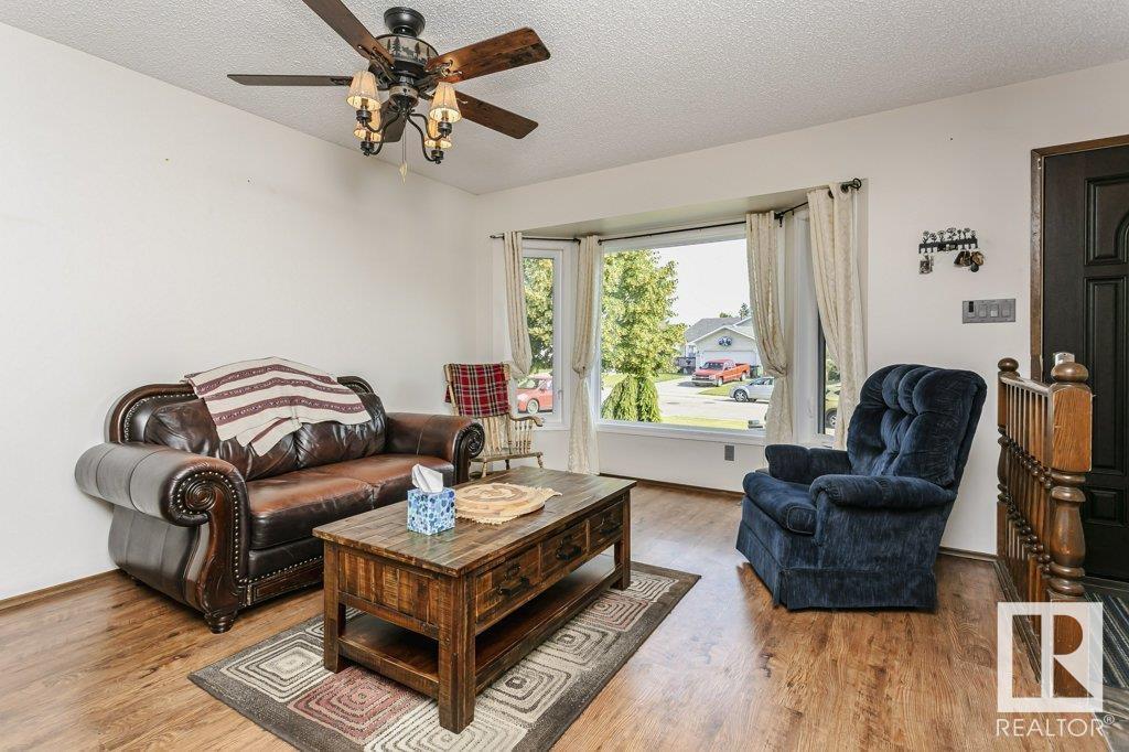 4707 10 AV NW