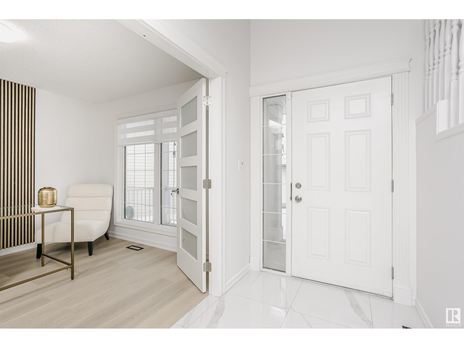 2143 32 AV NW