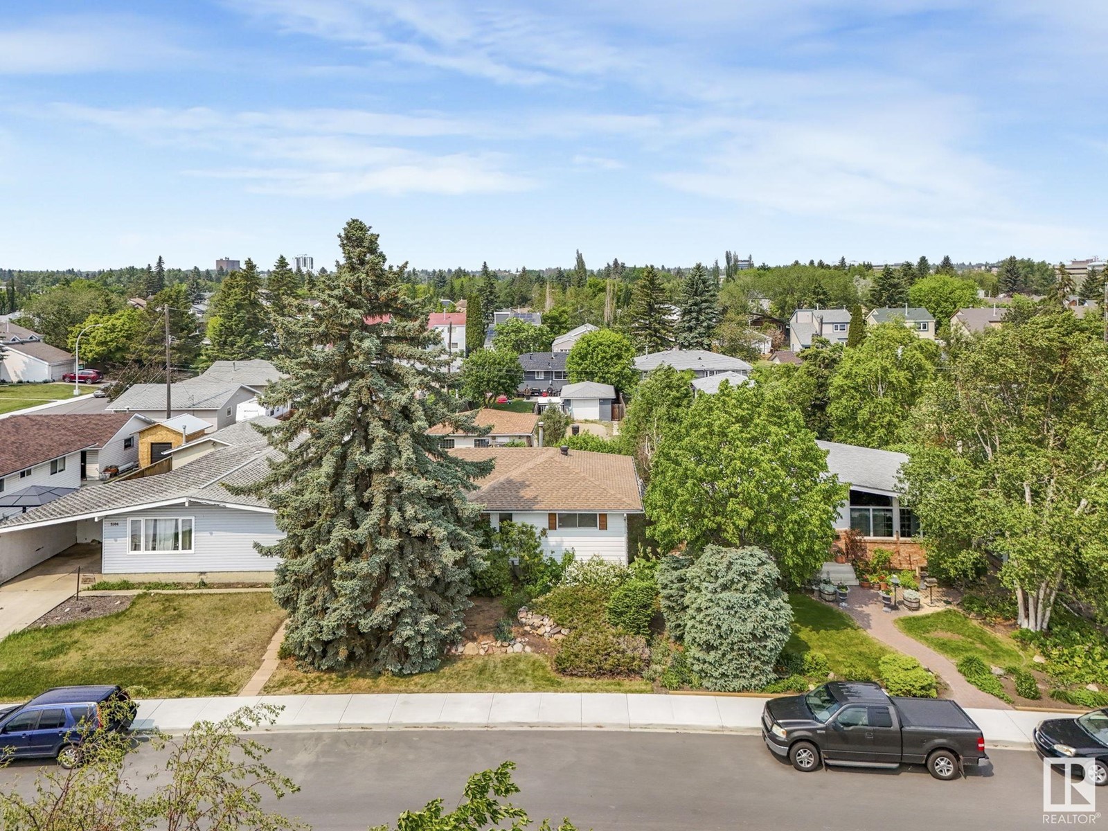 5408 92A AV NW