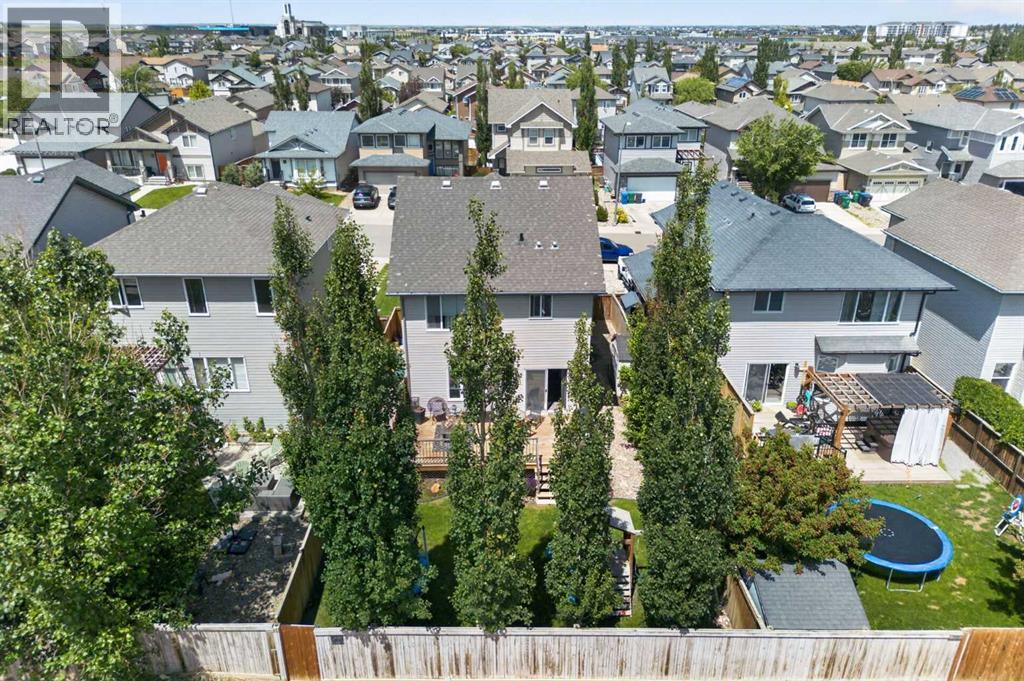 318 Twinriver Road W