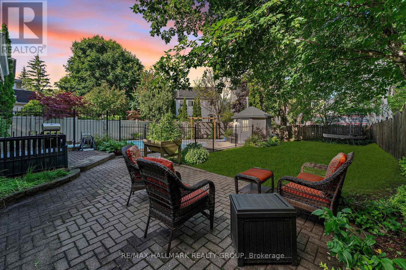 24 WENDELL AVENUE
