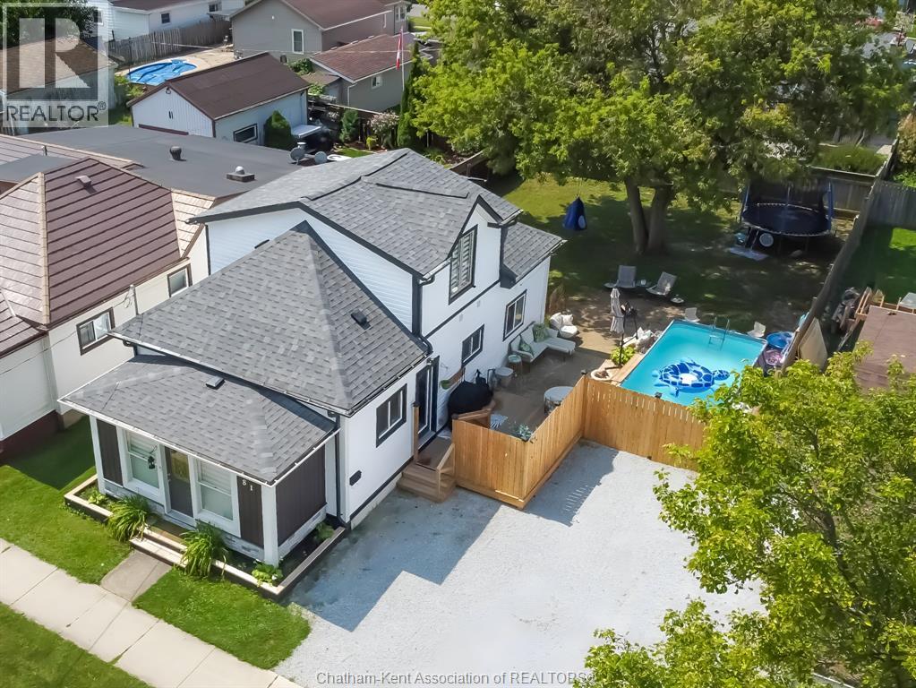 Photo 1 of 44 — 81 SANDYS STREET, Chatham, ON N7L3P5