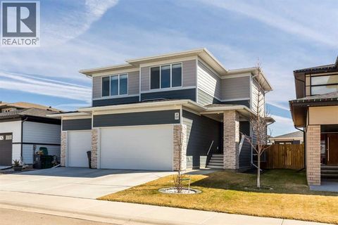 1009 Atlantic Lookout W Lethbridge AB T1J5S9