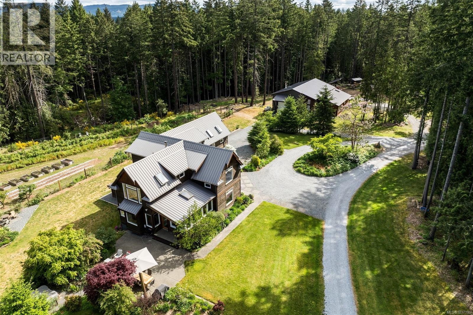 1381 Carlton Dr