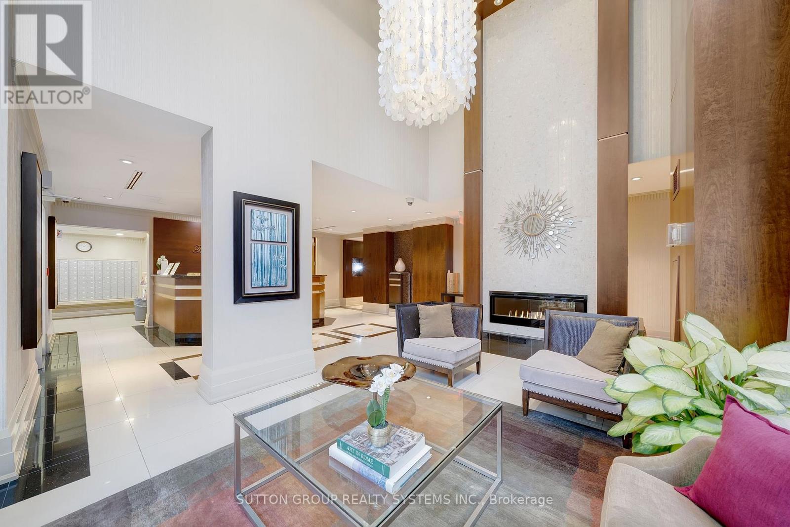 UPH 2 - 8 REAN DRIVE