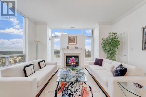 UPH 2 - 8 REAN DRIVE Toronto (Bayview Village) ON M2K3B9