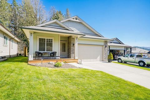 4 11540 GLACIER DRIVE Mission BC V4S1C9