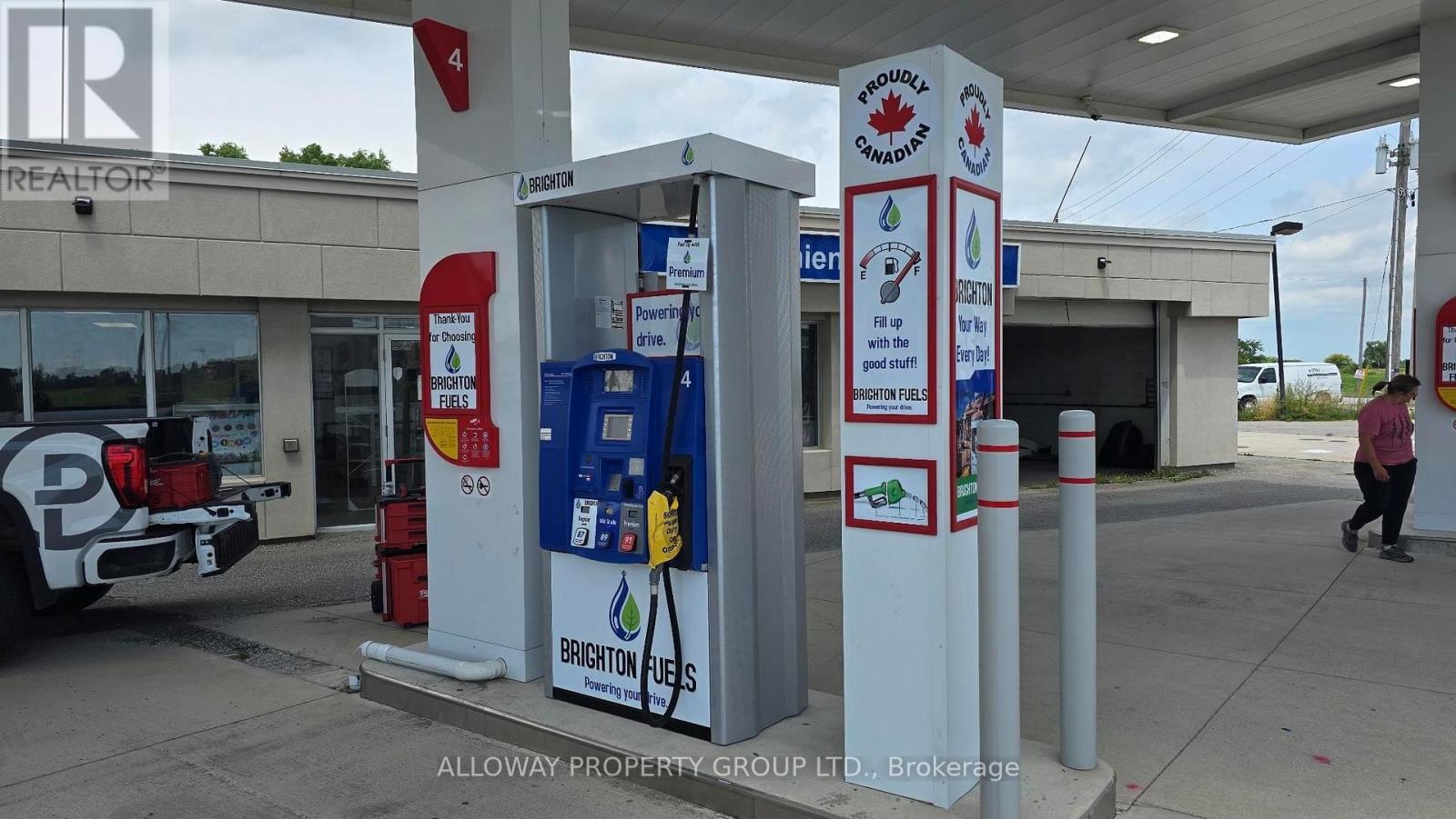 387 MAIDSTONE AVENUE E