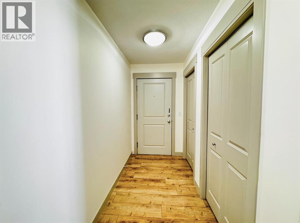 6406, 155 Skyview Ranch Way NE