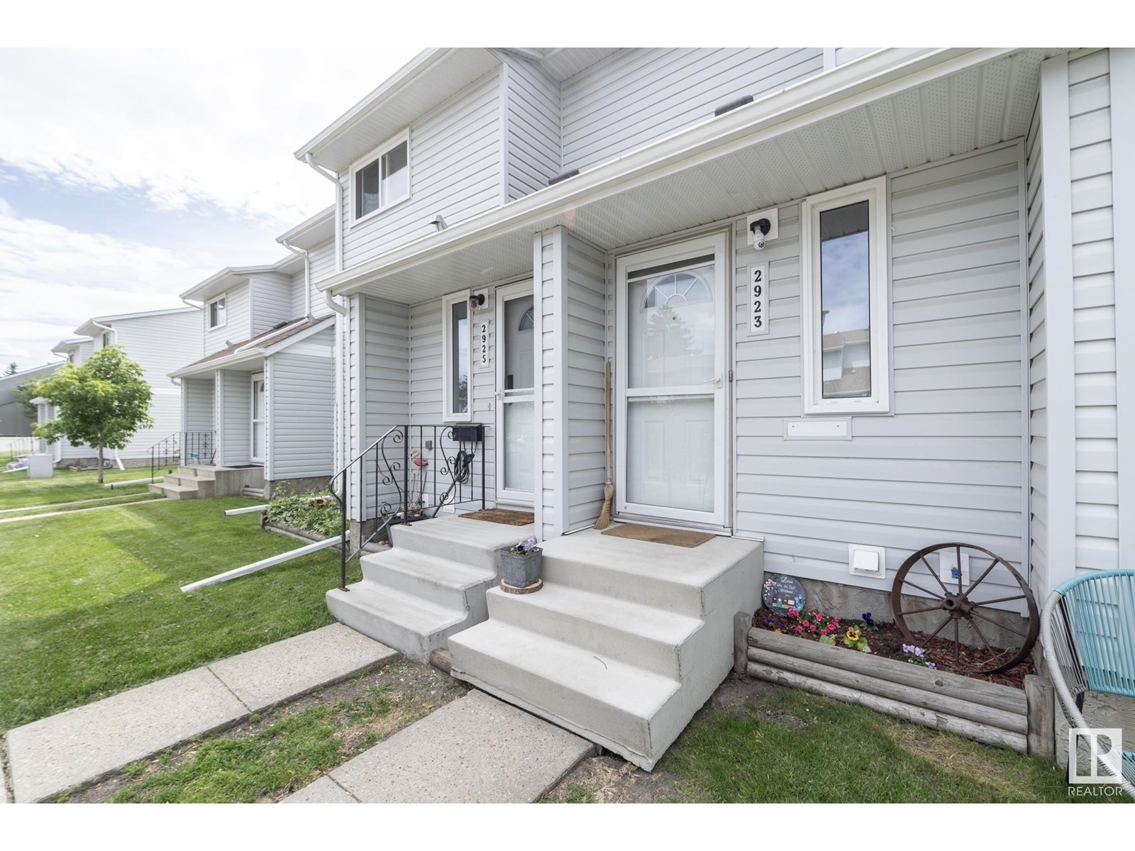 2923 109 ST NW NW