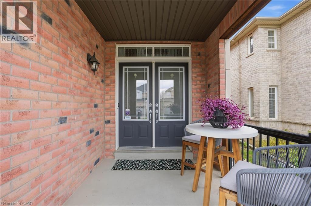 27 BARRETT Avenue