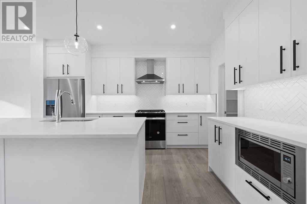43 Carringvue Place NW