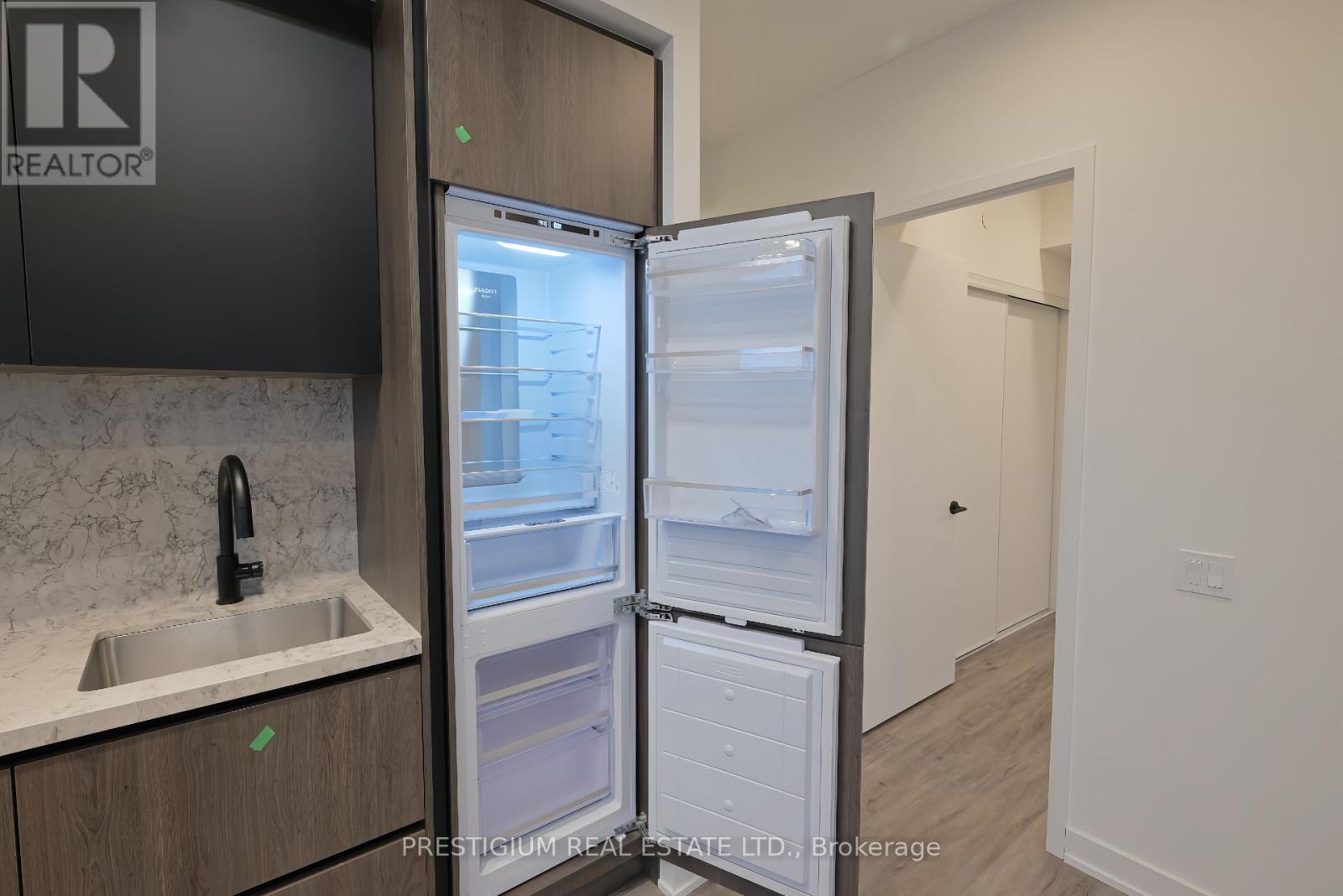 3510 - 108 PETER STREET