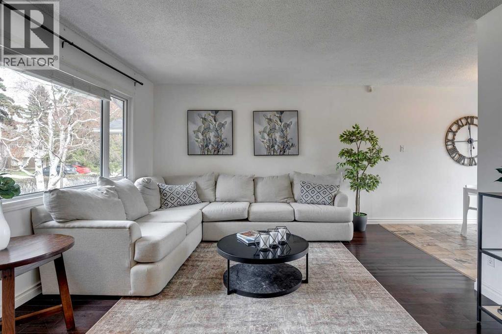 107 Sackville Drive SW