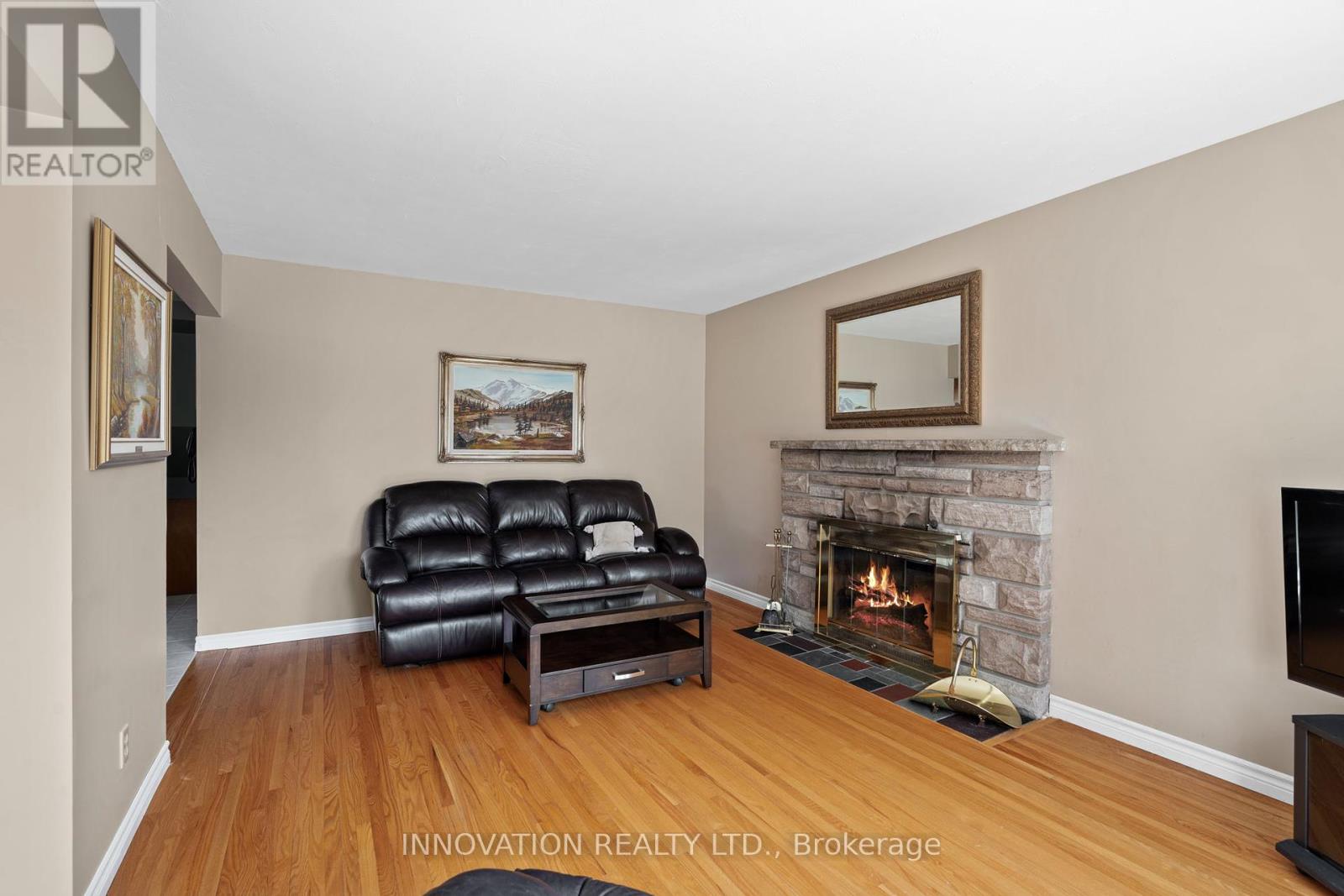 40 HADLEY CIRCLE