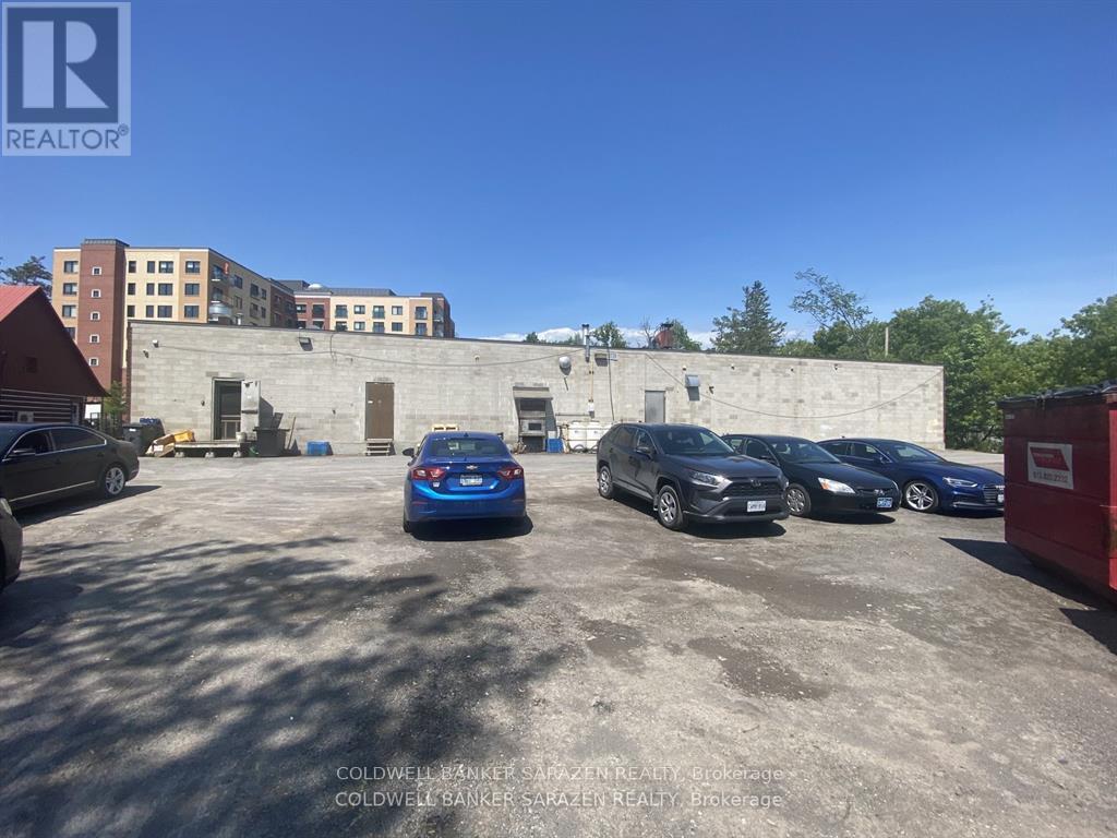 461 DONALD B MUNRO DRIVE