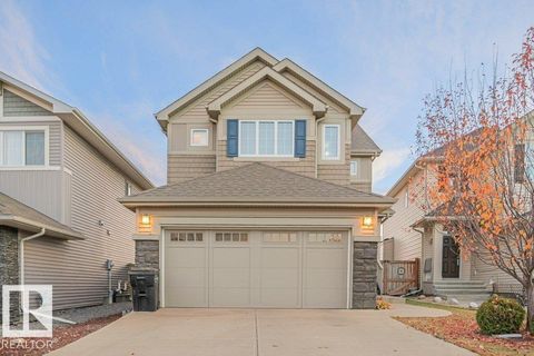 7913 ERASMUS CR NW Edmonton AB T6M0S3