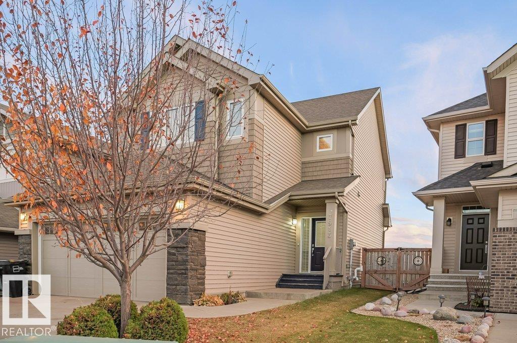 7913 ERASMUS CR NW